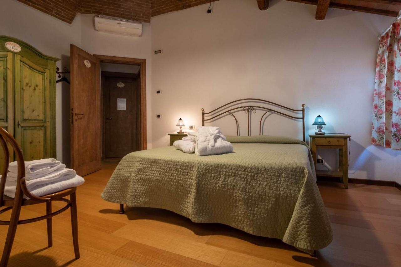 Agriturismo Le 4 Rose Vescovana Esterno foto