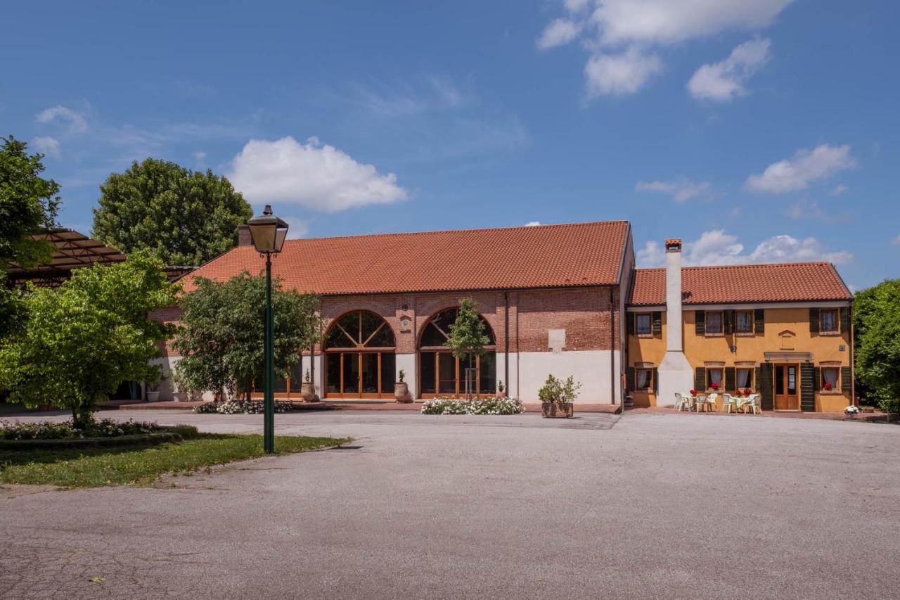 Agriturismo Le 4 Rose Vescovana Esterno foto